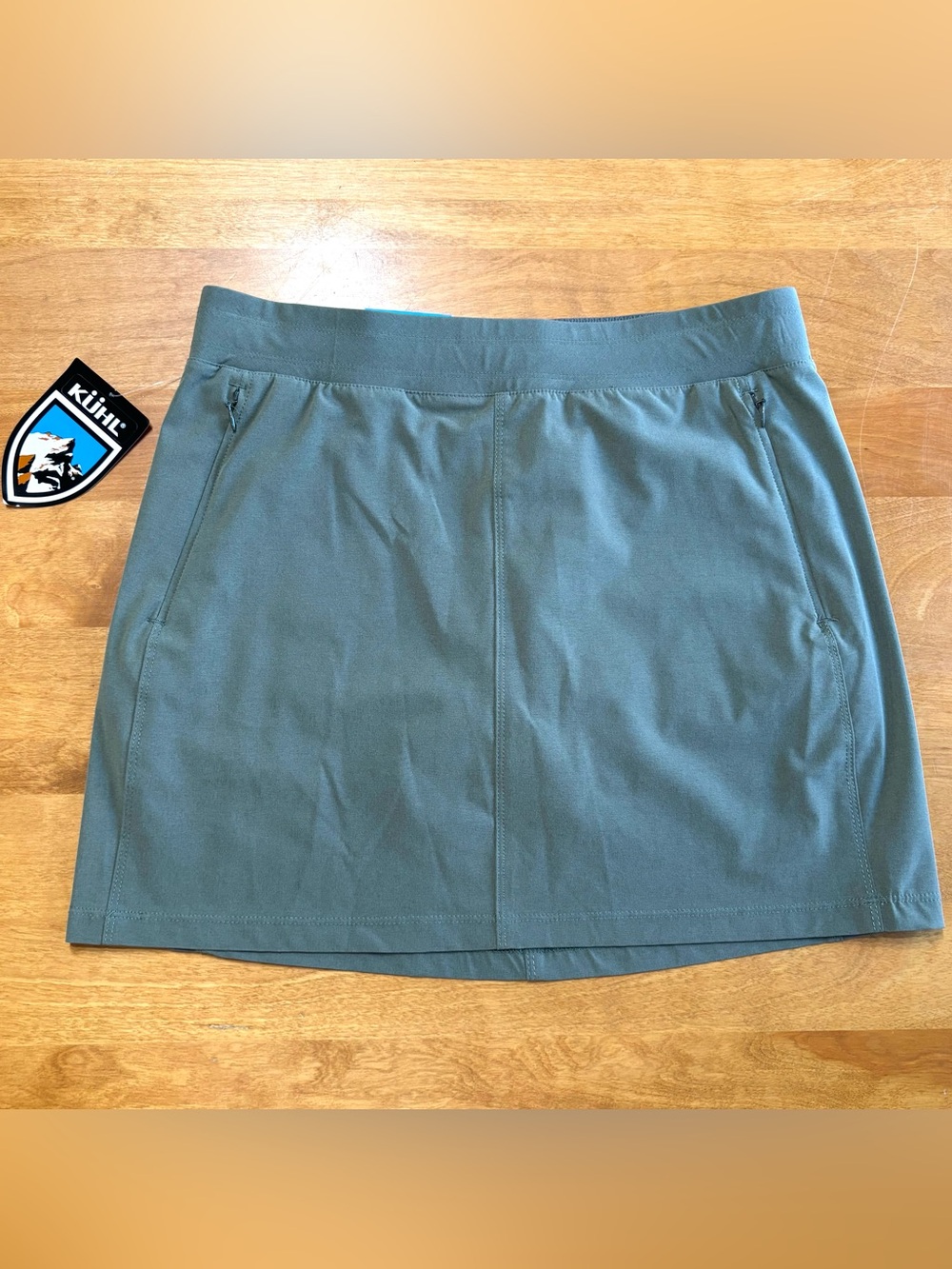 KUHL Freeflex Skort Skirt Women XS Stretch Mini Everglade Gorpcore Sage 6307 NWT